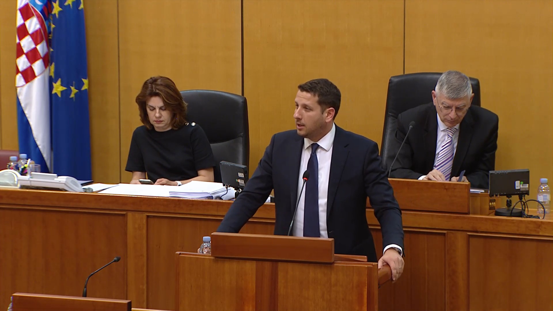 Lerotić u Saboru: Ovaj rebalans državnog proračuna pravi je poraz politika ove Vlade!